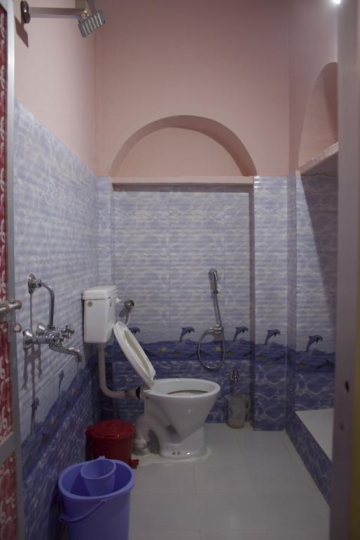 Yogi Lodge Varanasi Eksteriør billede